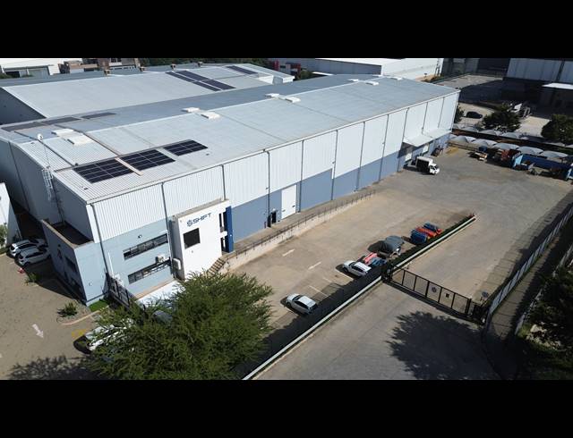 3,280M² WAREHOUSE TO LET IN LINBRO PARK